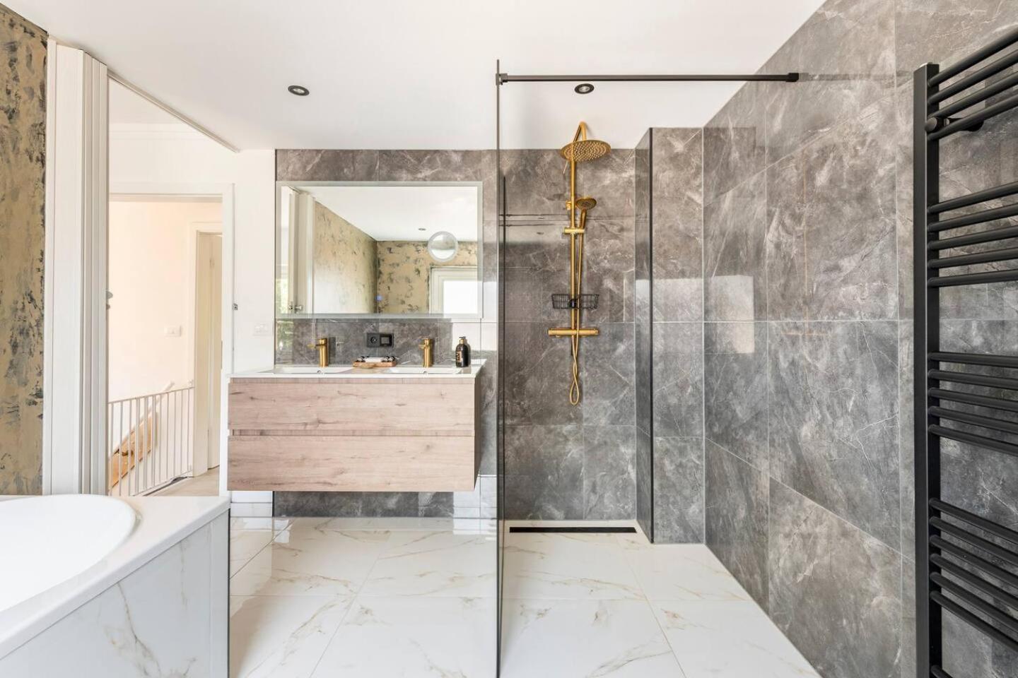 Logement Viphouse Valkenburg ファルケンブルフ エクステリア 写真